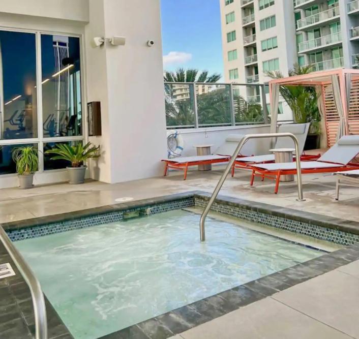 Miami Sunset City View Exterior foto